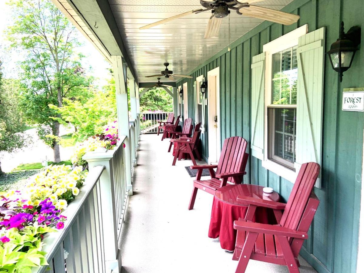 Weatherpine Inn Niagara-on-the-Lake Екстер'єр фото