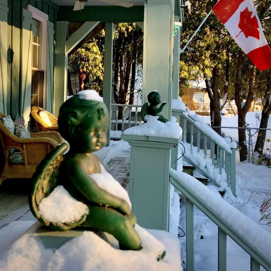Weatherpine Inn Niagara-on-the-Lake Екстер'єр фото