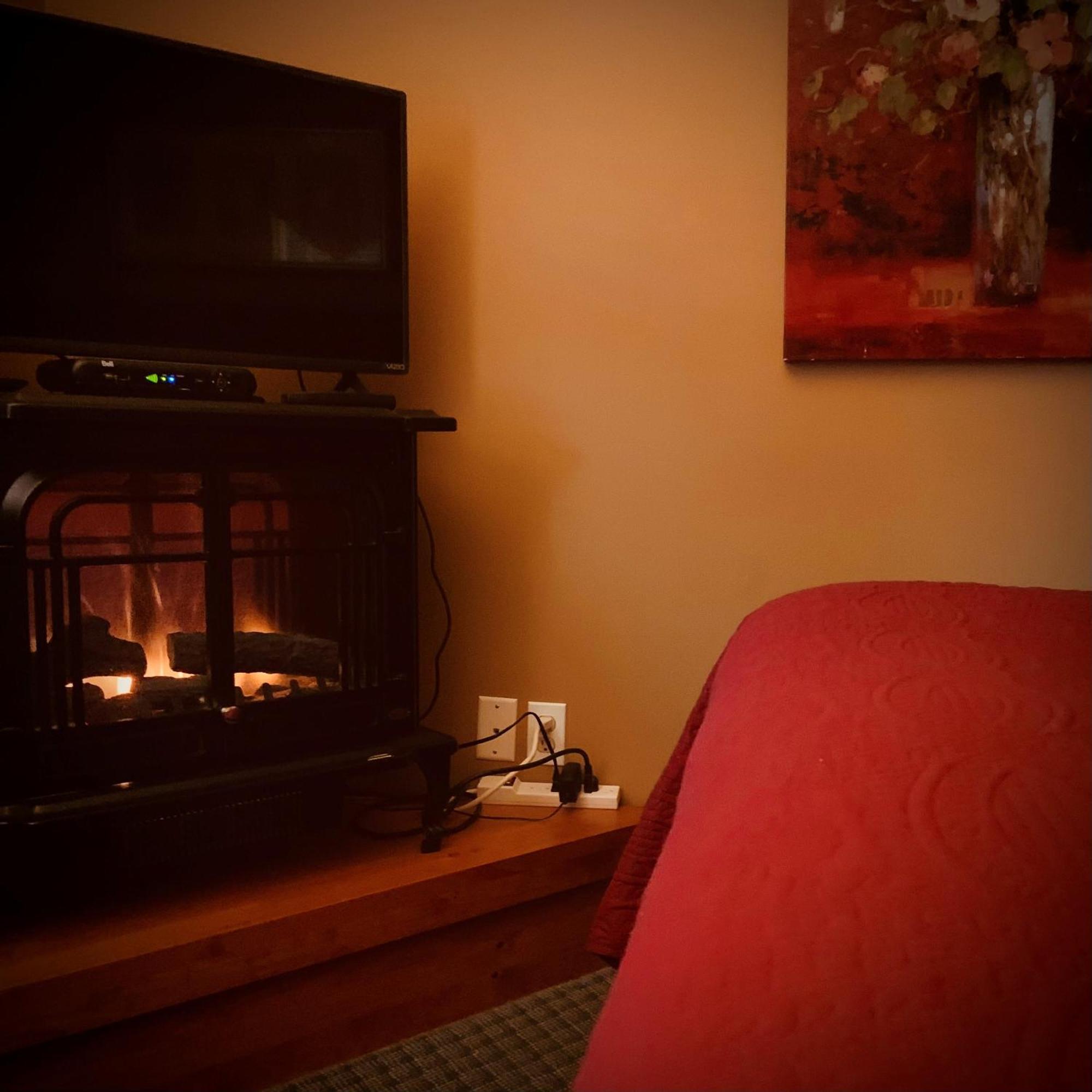 Weatherpine Inn Niagara-on-the-Lake Екстер'єр фото